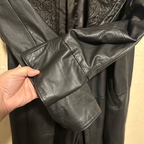 Vintage G-III Long Black Leather Trench Coat Jacket Size Medium - Picture 7 of 12